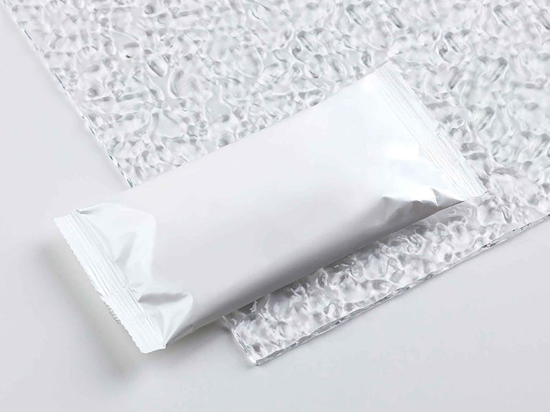 Free wet wipes mockup