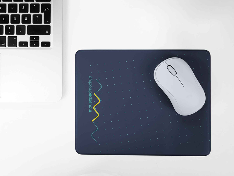 Free mouse pad mockup