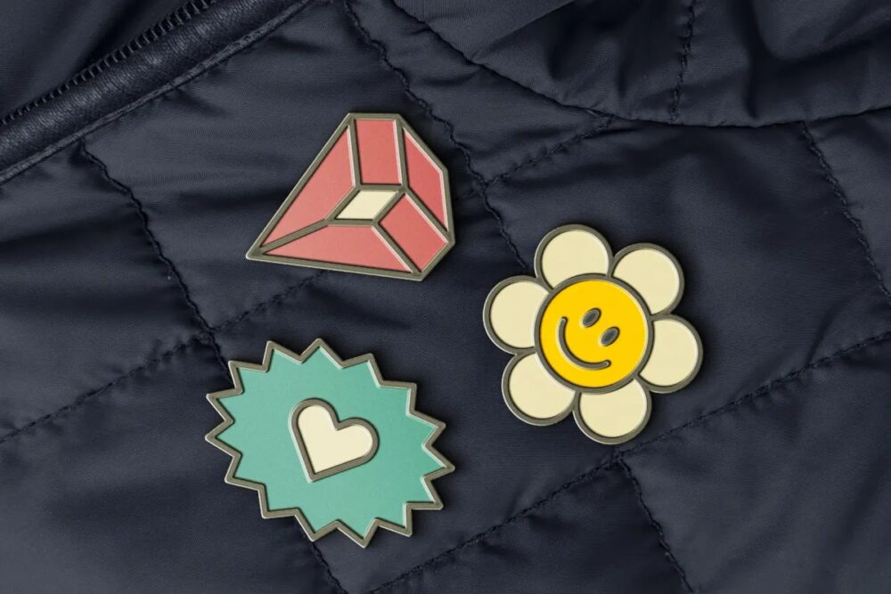 Download Enamel Pin Jacket Mockup