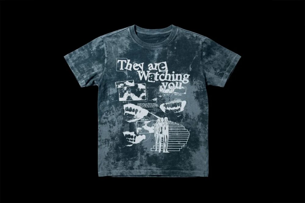 Download Puff Print T-Shirt Mockup