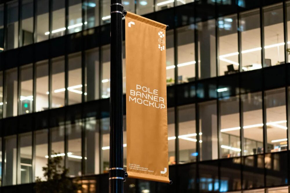 Download Street Pole Banner Mockup