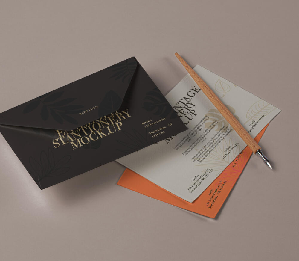 Vintage Psd Invitation Mockup Set